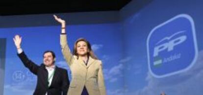 La secretaria general del PP, Dolores de Cospedal, durante la inauguración hoy del XIV Congreso Regional del PP andaluz, en el que se elegirá a Juan Manuel Moreno.