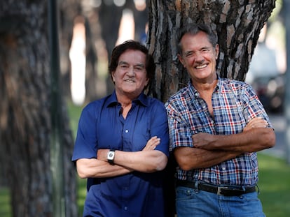 Manuel de la Calva (a la izquierda) y Ramón Arcusa, El Dúo Dinámico, en una entrevista en Madrid en 2016.
