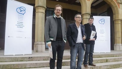 Pablo Berástegui, director de San Sebastián, junto al coordinador de Kontseilua, Paul Bilbao, en marzo de este año tras la presentación de la cumbre sobre lenguas minorizadas.