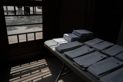 Centro electoral en la Universidad de Barcelona.