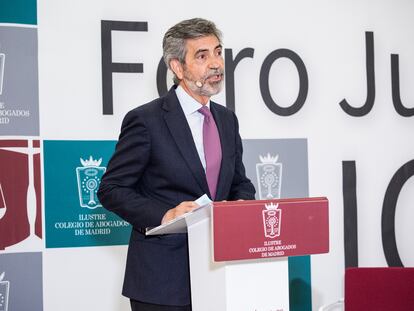 El presidente del Tribunal Supremo y del Consejo General del Poder Judicial, Carlos Lesmes, este miércoles en el Foro de Justicia del Colegio de Abogados de Madrid.