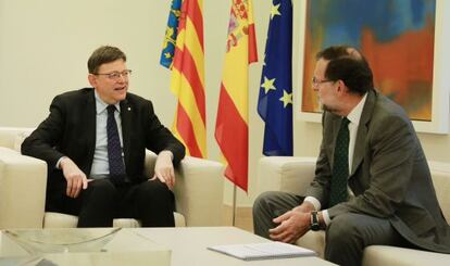 Ximo Puig, a la izquierda, durante su entrevista con Mariano Rajoy.