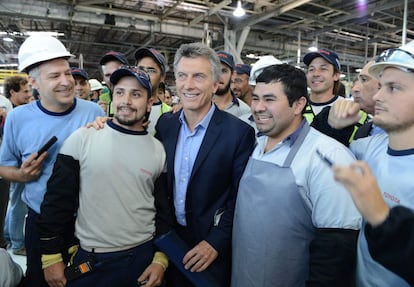 Mauricio Macri, en una planta de Toyota en Z&aacute;rate.
