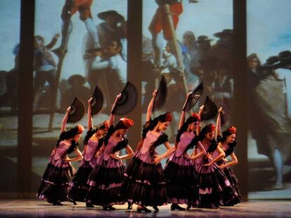 Representación de danza española, de la pieza 'Goyescas'. 