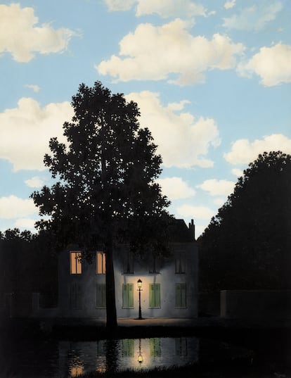 Un pieza de la serie 'El imperio de la luz', de René Magritte.