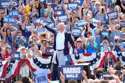 Democratic vice presidential nominee Tim Walz arrives on stage to deliver remarks before Democratic presidential nominee Kamala Harris, at a campaign event, Wednesday, August 7, 2024, in Eau Claire, Wisc. 