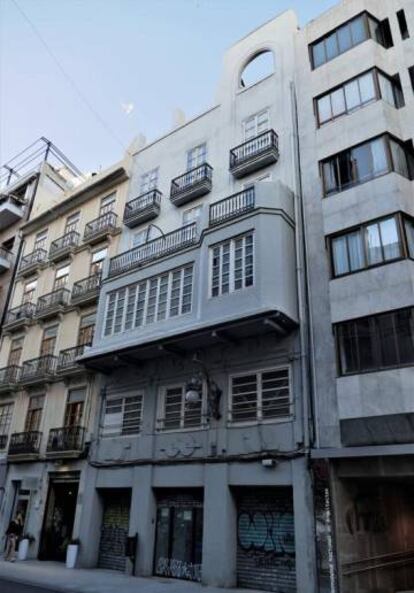 Fachada del cine Metropol, Valencia.