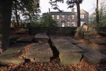 Vista de la casa familiar de las hermanas Bronte, en Haworth (Reino Unido).