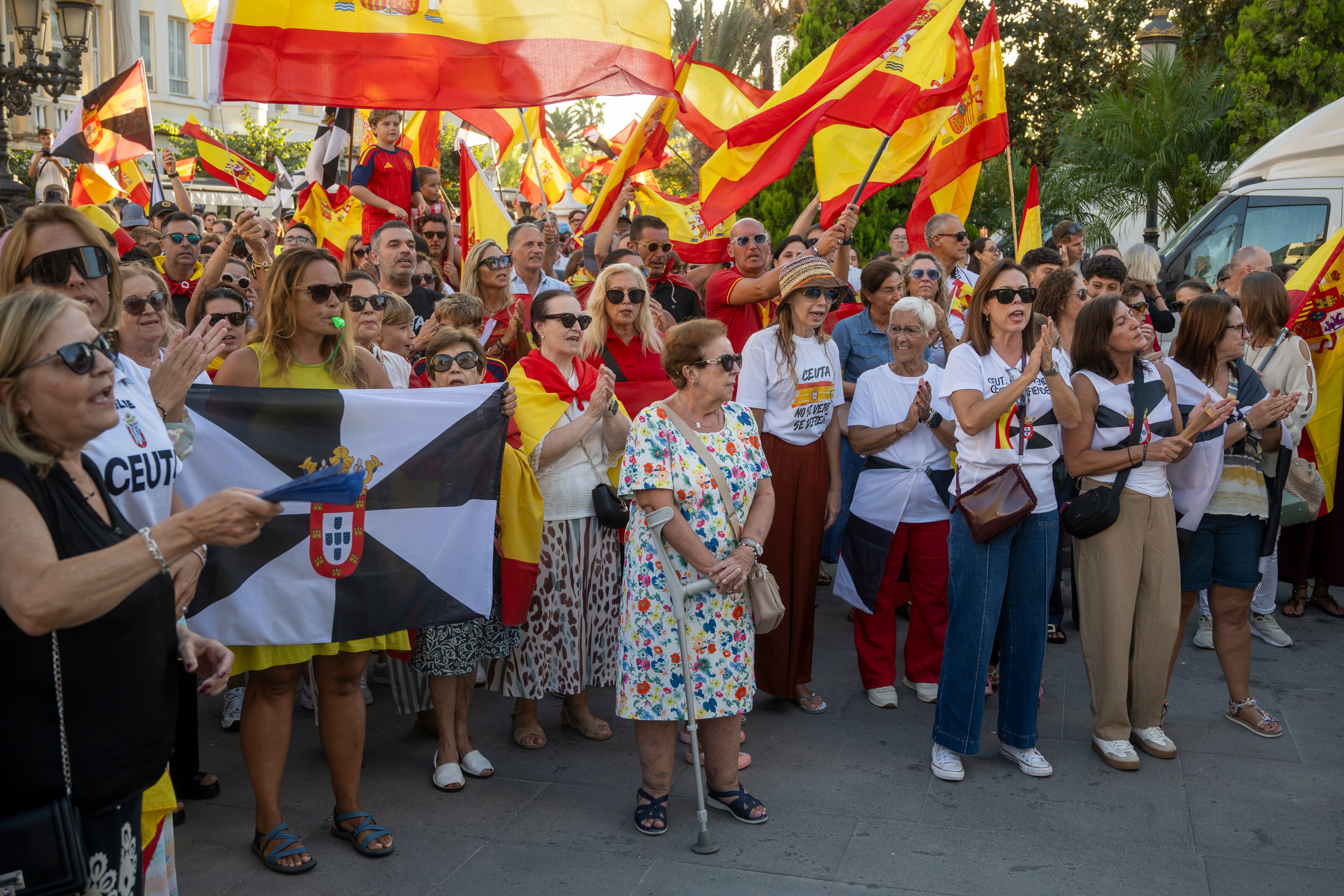 Última hora de la entrada de inmigrantes a Ceuta, en directo | Sánchez inaugura el curso político con una entrevista en el estreno de Aimar Bretos en ‘Hoy por Hoy’