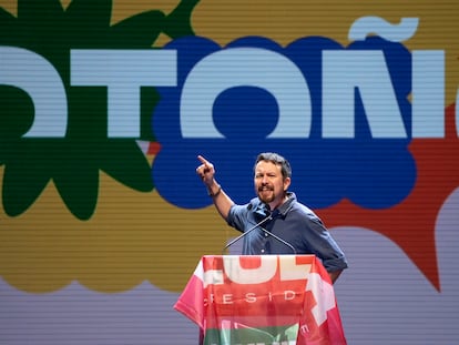 Pablo Iglesias, en el acto de de la 'Uni de otoño' en el Teatro Coliseum, este domingo, en Madrid.