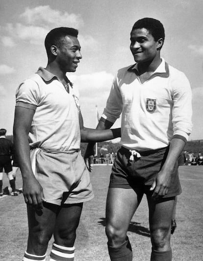 Pelé y Eusébio en 1963