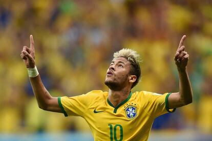 A celebração de Neymar depois de marcar um dos gols do Brasil na partida.