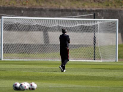 Fernando Santos, en un entrenamiento de la selección de Portugal.