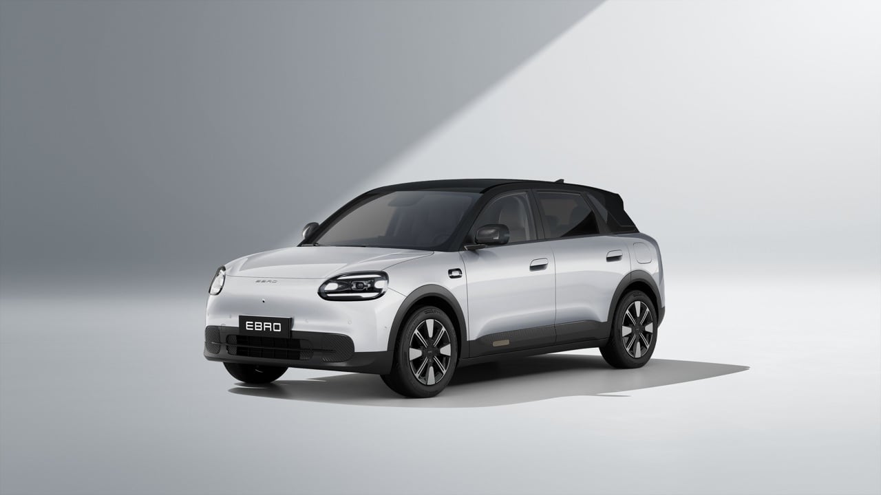Ebro comenzará a fabricar en Barcelona su primer coche eléctrico a finales de año