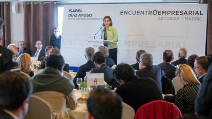 La presidenta de la Comunidad de Madrid, Isabel Díaz Ayuso, interviene en un encuentro con empresarios, este viernes en Gijón.