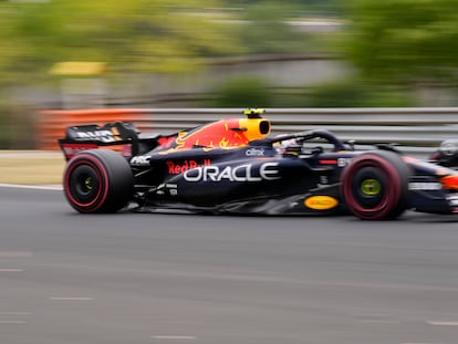 El coche de Checo Pérez durante el Gran Premio de Hungría.