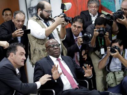 Joaquim Barbosa em reunião do PSB.