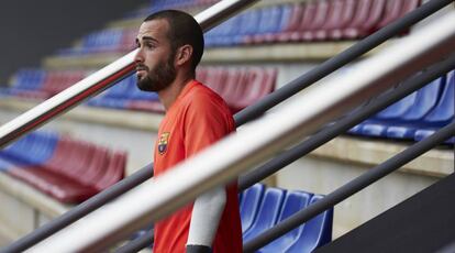 Aleix Vidal en un entrenamiento en el Camp Nou.