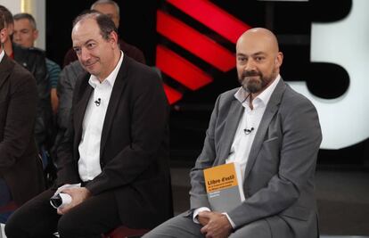 El director de TV3, Vicent Sanchis, i el director de Catalunya Ràdio, Saül Gordillo.