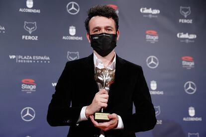 Rodrigo Sorogoyen, con el Feroz a mejor serie dramática por 'Antidisturbios'.