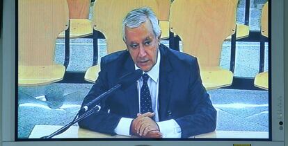Javier Arenas, durante su declaración en el juicio del caso Gürtel.