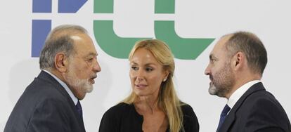 Carlos Slim, Esther Alcocer y Pablo Colio.