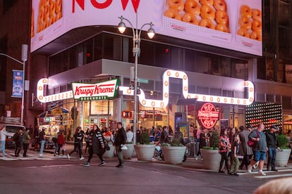 La tienda de Krispy Kreme Donut enTimes Square. 