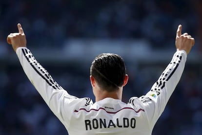 Cristiano celebra uno de sus cinco goles