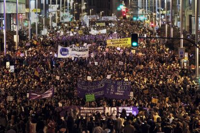 La manifestaci&oacute;n por el D&iacute;a Internacional de la Mujer, en Madrid, en 2014, se convirti&oacute; en una marcha contra la ley de Gallad&oacute;n sobre el aborto.