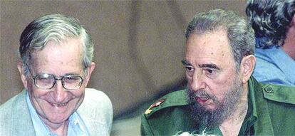 Noam Chomsky y Fidel Castro, el pasado martes en La Habana.