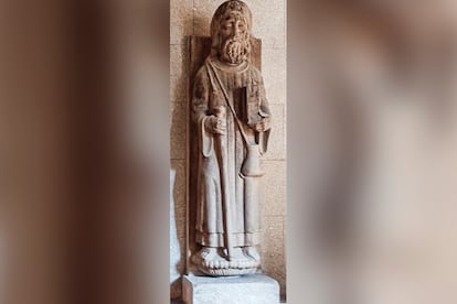 Figura de Santiago Peregrino de la Casa Cornide de A Coruña, en una imagen cedida.