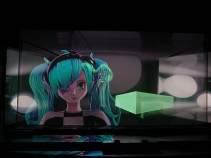 Escenario de 'The End', con Hatsune Miku en primer término.