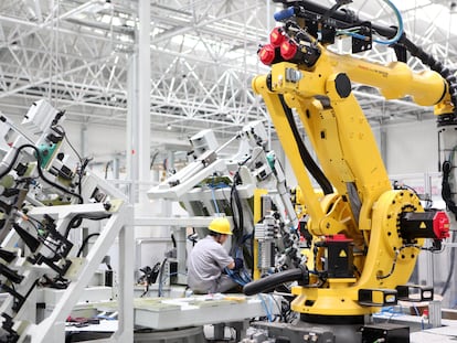 Las máquinas pueden acabar con 85 millones de empleos en 2025, pero también generar otros 97 millones de trabajos nuevos.