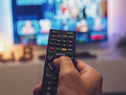 Competencia confirma las multas a AIE y AGEDI por abuso en las tarifas impuestas a las televisiones