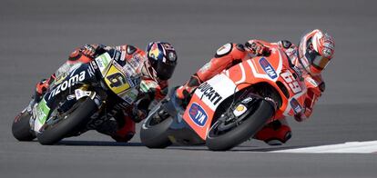 Nicky Hayden con Stefan Bradl.