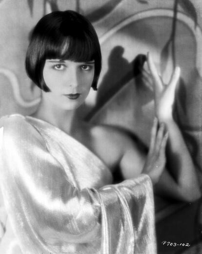 Louise Brooks. A estrela do cinema mudo foi uma mulher liberada para sua época. Casou-se duas vezes e admitiu ter tido um caso de uma noite com Greta Garbo.