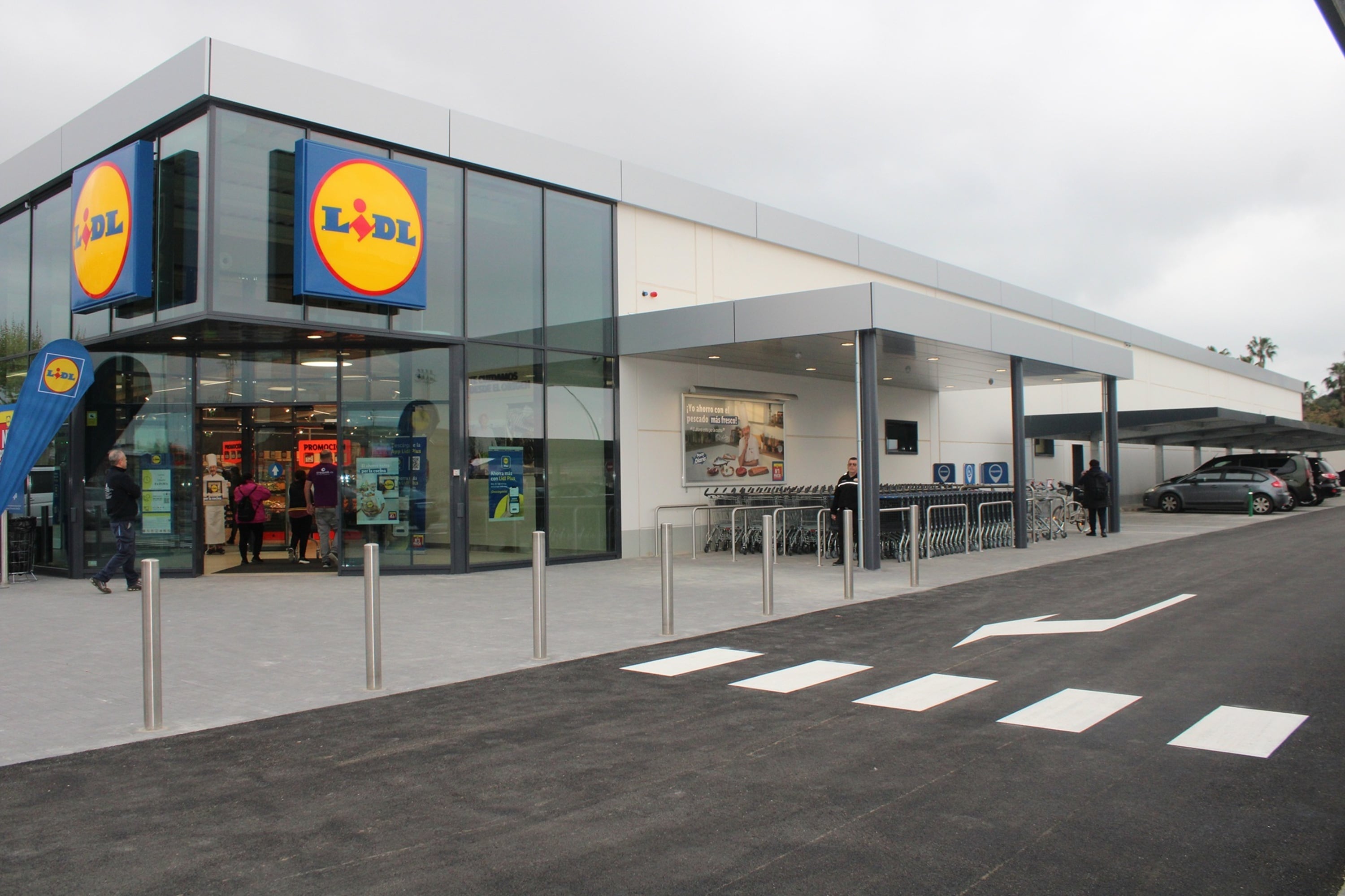 Lidl abre 12 nuevas tiendas en febrero y crea 266 empleos como parte de su plan de expansión en España