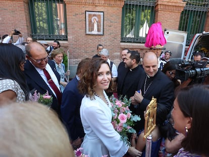Isabel Díaz Ayuso, este lunes en la celebración de la virgen de la Paloma, en Madrid.