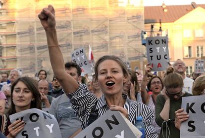 Manifestación contra la reforma de la justicia y contra el Gobierno polaco, el miércoles en Varsovia.