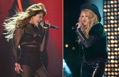 Las cantantes Selena Gomez y, a la derecha, Paulina Rubio.