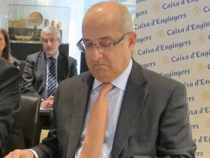  El presidente de Caja de Ingenieros Josep-Oriol Sala y el director general Joan Cavallé
 
 