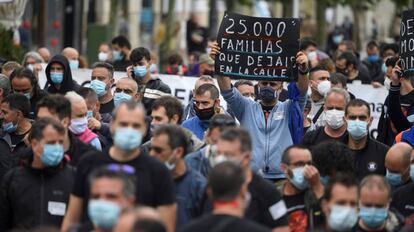 Los trabajadores de Nissan en Barcelona protestan por las calles de Santander, la semana pasada.