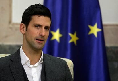Djokovic, durante el encuentro del día 3 con el presidente de su país en Belgrado.