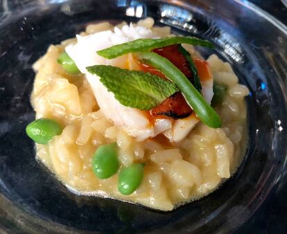 ARROZ BLANCO DE MERO CON SU COLÁGENO DE AURELIO MORALES, RESTAURANTE CEBO / CAPEL