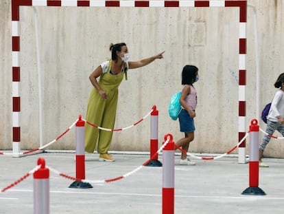 Primer día de clase, el pasado mes de septiembre, en el colegio público Santa Teresa, en el barrio de El Carme de Valencia.