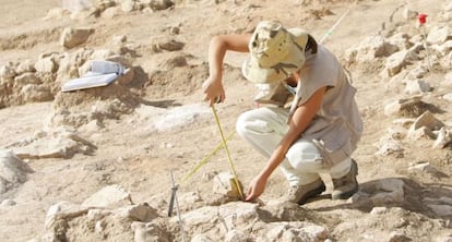 Excavación arqueológica en el yacimiento de Santorcaz.