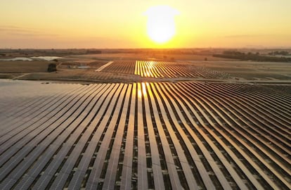 Parque fotovoltaico Don Rodrigo, ubicado en Sevilla. Ocupa una extensión total de 270 hectáreas.