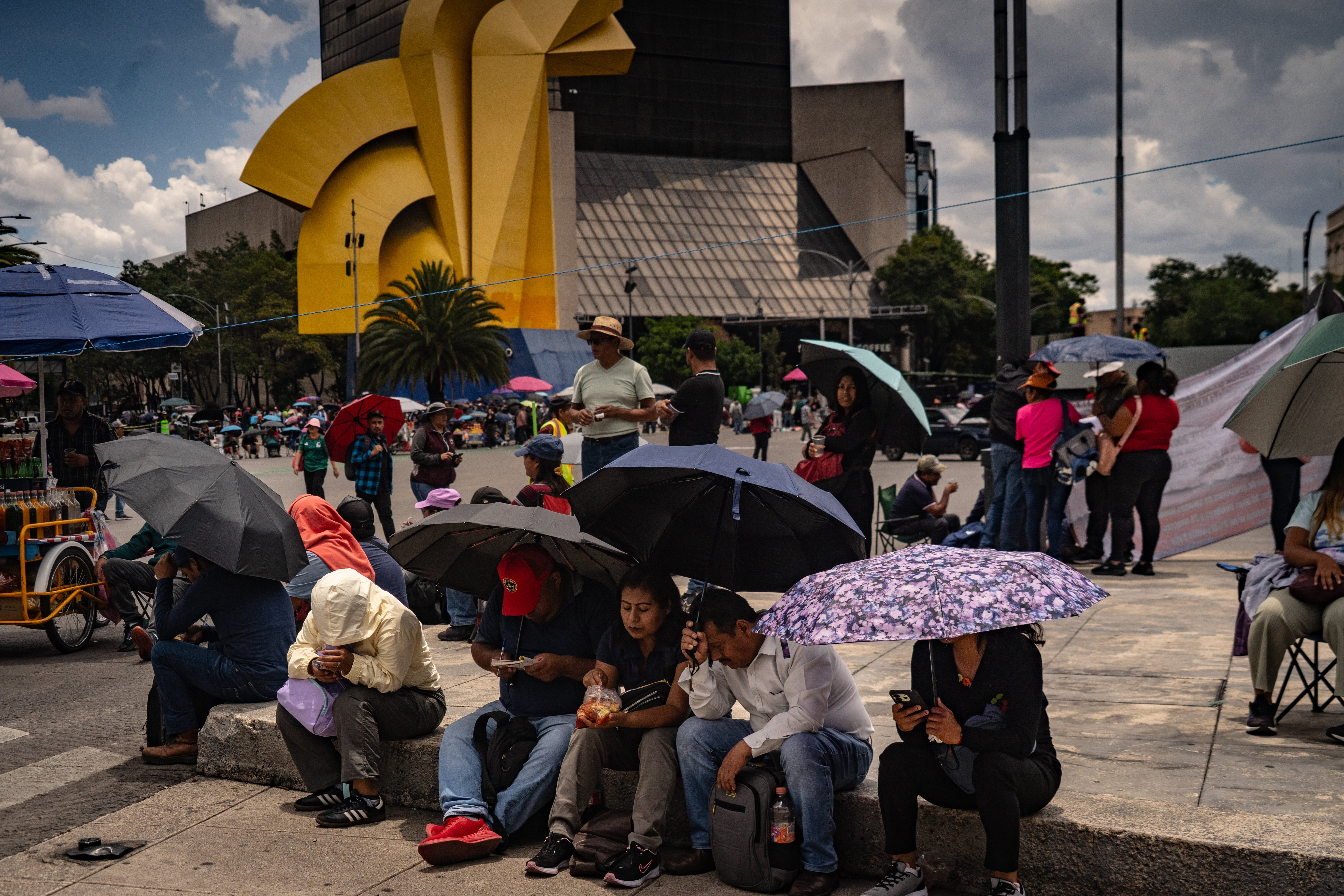 Trabajadores de la Educación (CNTE) en Ciudad de México, el 12 de junio.