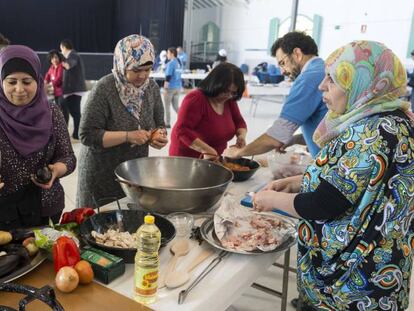 Spanish volunteers at a recent event in Madrid to help integrate Syrian refugees.