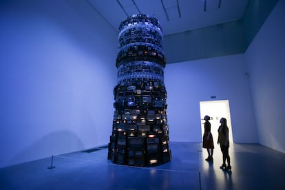 La instalación 'Babel 2001', del artista brasileño Cildo Meireles, en la Tate Modern Gallery de Londres en 2014.